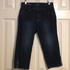 NYDJ lift and tuck technology Jean Capris